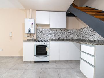DEPARTAMENTO DUPLEX EN VENTA UN DORMITORIO