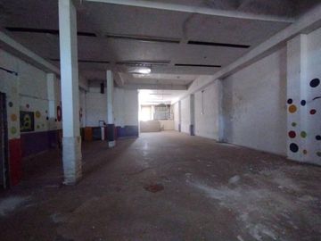 EN VENTA CASA 3 DORMITORIOS BARRIO SALADILLO
