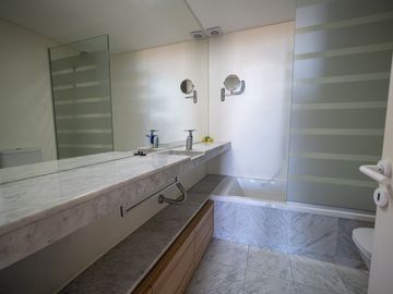 DEPARTAMENTO VENTA ARROYITO 3 DORMITORIOS COCHERA