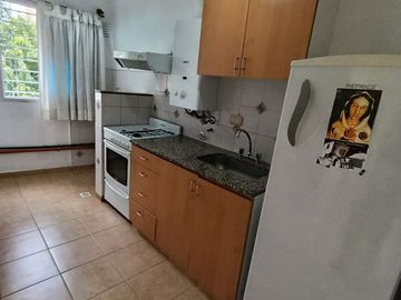 VENTA DEPARTAMENTO 2 DORMI BALCON URQUIZA 3600