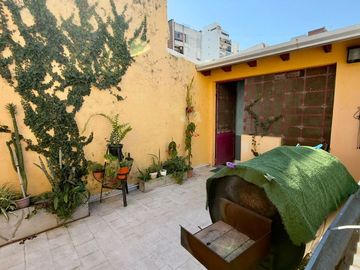 CASA DE PASILLO EN VENTA 3 DORM BARRIO MARTIN