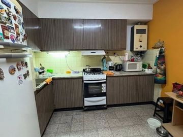 VENTA CASA DE TRES DORMITORIOS