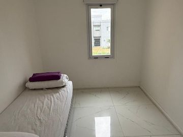 venta Casa 5 ambientes con pileta Haras del Sol