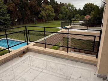 venta Casa 5 ambientes con pileta Haras del Sol