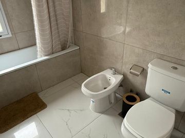 venta Casa 5 ambientes con pileta Haras del Sol
