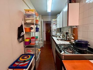 VENTA AMPLIO DOS AMBIENTES RECOLETA