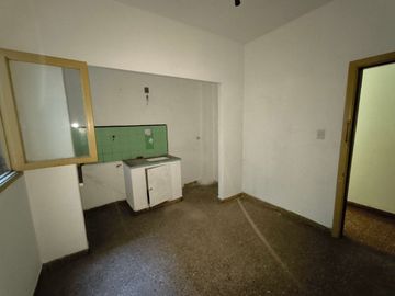 VENTA PH 2 AMB 27 m2 1ER PISO OPORTUNIDAD SARANDI