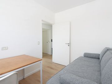 VENTA 3 AMBIENTE COCHERA BAULERA TORRE AWWA OLIVOS