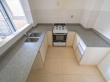VENTA DEPARTAMENTO 2 AMBIENTES PARQUE CHAS