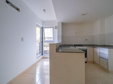 VENTA DEPARTAMENTO 2 AMBIENTES PARQUE CHAS