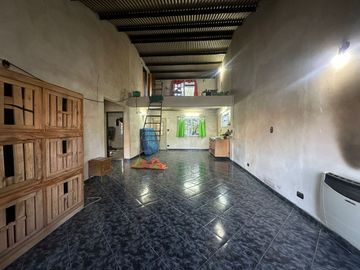 CASA 4 AMBIENTES VENTA HURLINGHAM FINANCIA