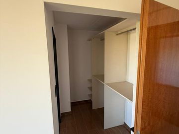 VENTA DEPARTAMENTO 3 AMBIENTES EN LINIERS SEMIPISO