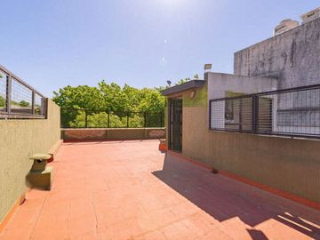 VENTA PH TIPO CASA CABALLITO COCHERA PATIO