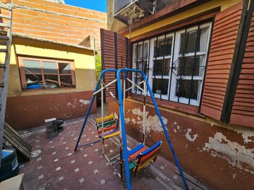 Casa 3 ambientes VENTA Gerly AVELLANEDA c terraza