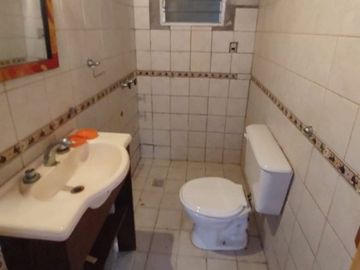 VENTA DEPARTAMENTO PASILLO NO PH 2 DORMITORIOS
