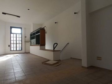 ALQUILER Estudio/Consultorio, Centro Sur