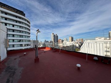 Dpto 4 amb en venta en Palermo c/depend y vista