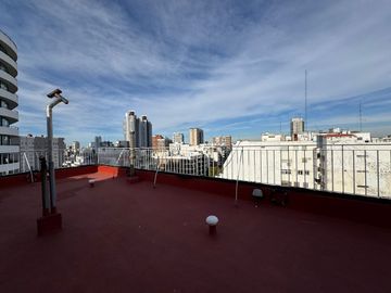 Dpto 4 amb en venta en Palermo c/depend y vista