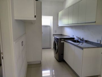 Exclusiva casa en venta - Las Casuarinas del Pilar