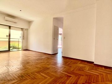 VENTA DEPTO 3 AMB COCHERA FIJA DESC  AVELLANEDA