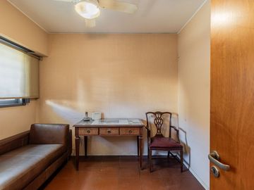 VENTA CASA 6 AMB PARQUE CHACABUCO JARDIN Y TERRAZA