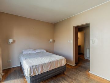 VENTA CASA 6 AMB PARQUE CHACABUCO JARDIN Y TERRAZA