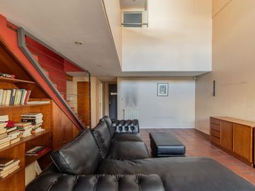 VENTA CASA 6 AMB PARQUE CHACABUCO JARDIN Y TERRAZA