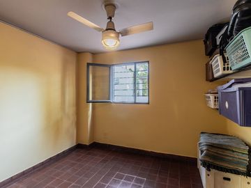 VENTA CASA 6 AMB PARQUE CHACABUCO JARDIN Y TERRAZA