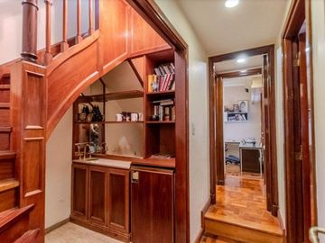 Gran PH tipo casa  en Venta -Caballito -Apto Prof.