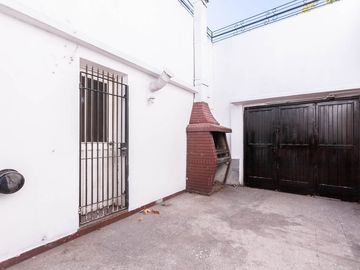 VENTA CASA 3 AMB PATIO COCHERA TERRAZA LANUS ESTE