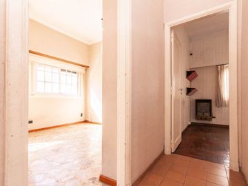 VENTA CASA 3 AMB PATIO COCHERA TERRAZA LANUS ESTE