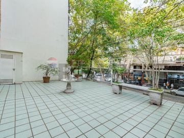 2 Ambientes con balcon terraza en FLORESTA!!