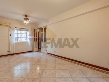 2 Ambientes con balcon terraza en FLORESTA!!