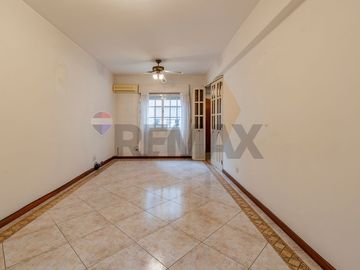 2 Ambientes con balcon terraza en FLORESTA!!