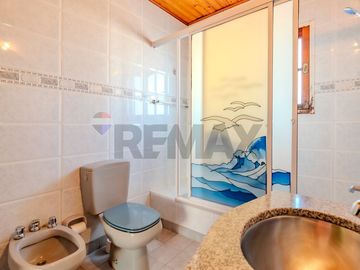 VENTA CASA 6 AMB EN VERSALLES C/ PILETA Y GARAGE