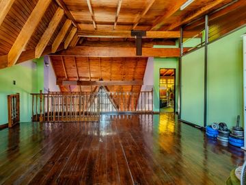 VENTA CASA 6 AMB EN VERSALLES C/ PILETA Y GARAGE