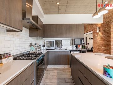 VENTA CASA 5 AMB CON PILETA VILLA DEL PARQUE