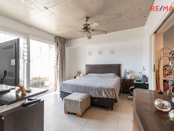 VENTA CASA 5 AMB CON PILETA VILLA DEL PARQUE