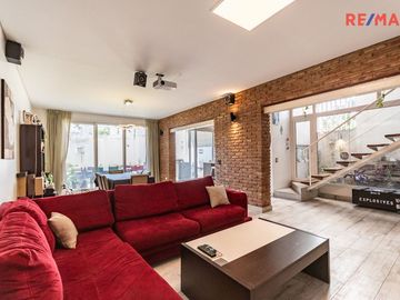 VENTA CASA 5 AMB CON PILETA VILLA DEL PARQUE