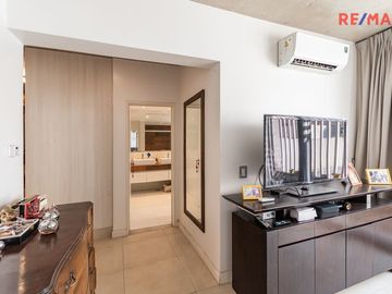 VENTA CASA 5 AMB CON PILETA VILLA DEL PARQUE