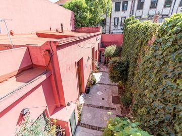 VENTA CASA 5 AMB CON PILETA EN FLORES