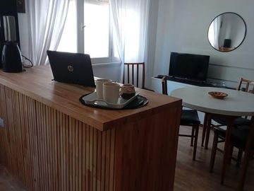 VENTA MONOAMBIENTE RECICLADO Y AMOBLADO 27 MT