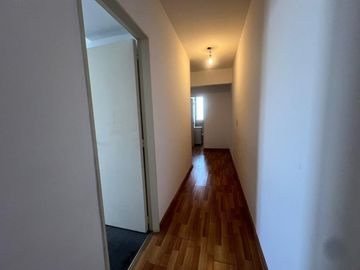 DEPTO 4 AMB EN VENTA CON COCHERA EN FLORES