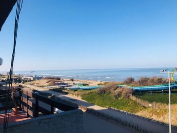 DEPARTAMENTO  VENTA PINAMAR FRENTE AL MAR