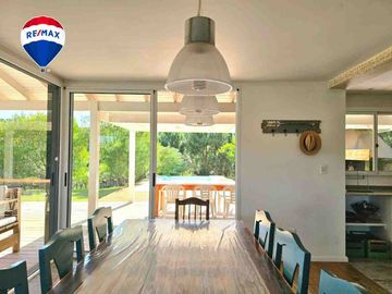 CASA VENTA COSTA ESMERALDA 5 AMBIENTES