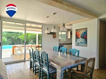 CASA VENTA COSTA ESMERALDA 5 AMBIENTES