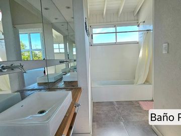 CASA VENTA COSTA ESMERALDA 5 AMBIENTES