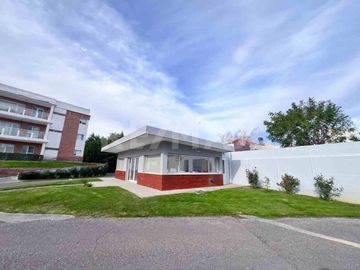 VENTA DEPARTAMENTO 2 DORMITORIOS, COCHERA/BAULERA