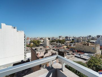 DEPARTAMENTO MONOAMBIENTE EN BALBANERA LUMINOS0