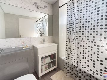 DEPARTAMENTO MONOAMBIENTE EN BALBANERA LUMINOS0